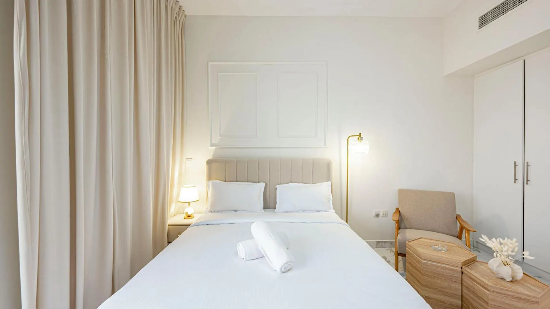 Luxurious Studio Near Dubailand Landmarks